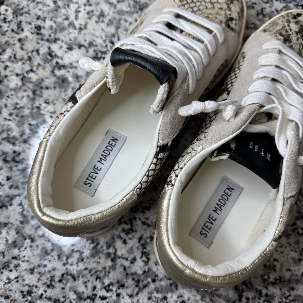 Steve Madden Pursued Metallic Snakeskin Lace-Up Sneakers Women's Size 7.5 - Picture 8 of 12